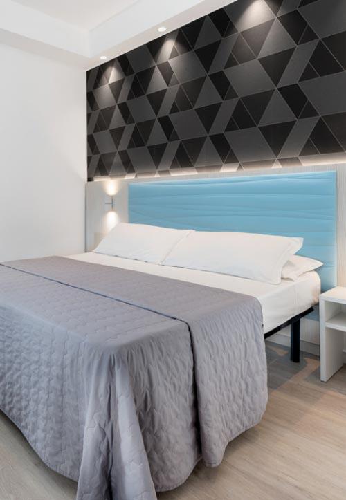 hoteleiffel de zimmer-rimini 015