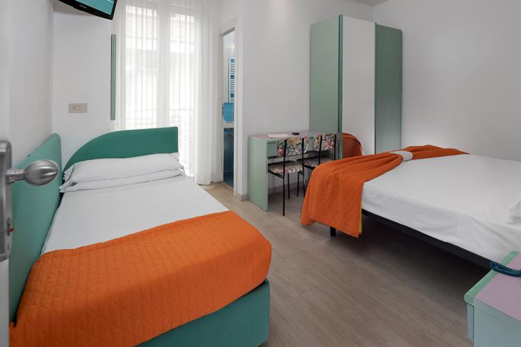 hoteleiffel en family-rooms 025